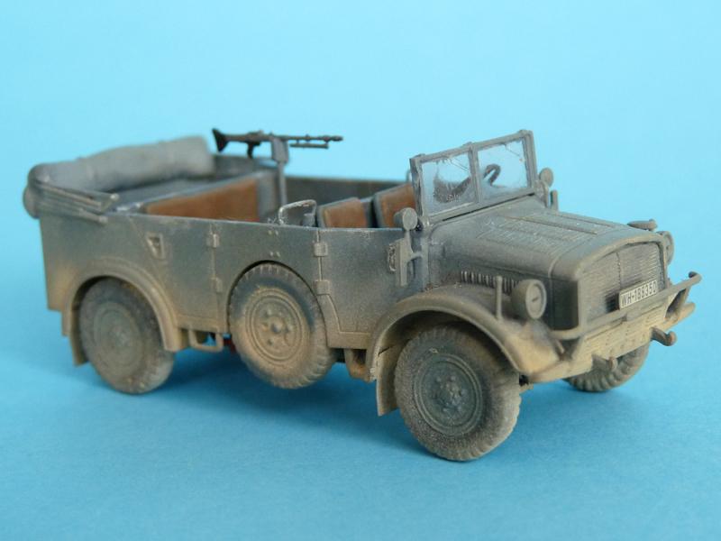 Dragon 7422 Horch 108 Typ 1a w/ pintle-mounted MG-34