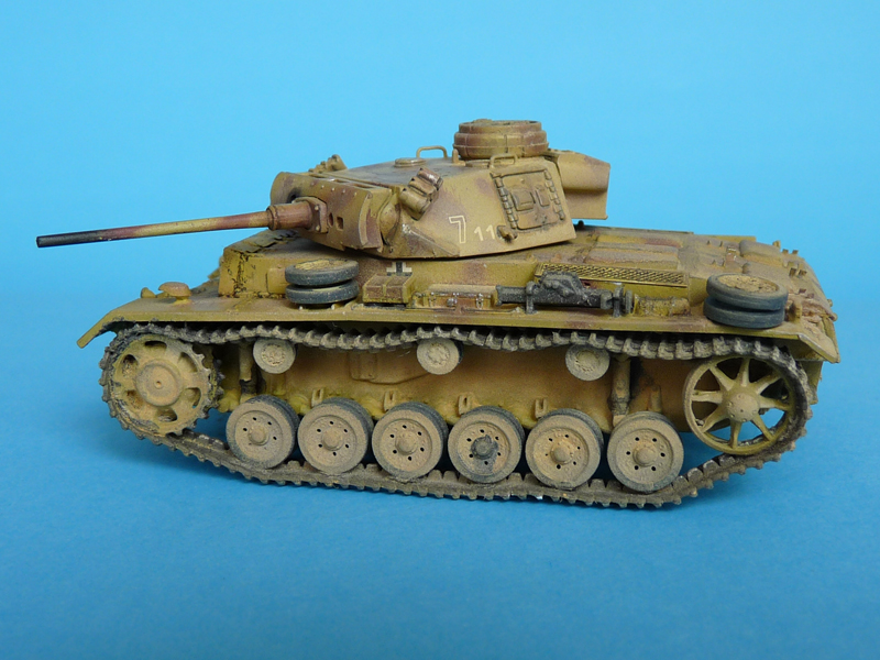 1/72 Pz III Ausf. L, Dragon kit 7385